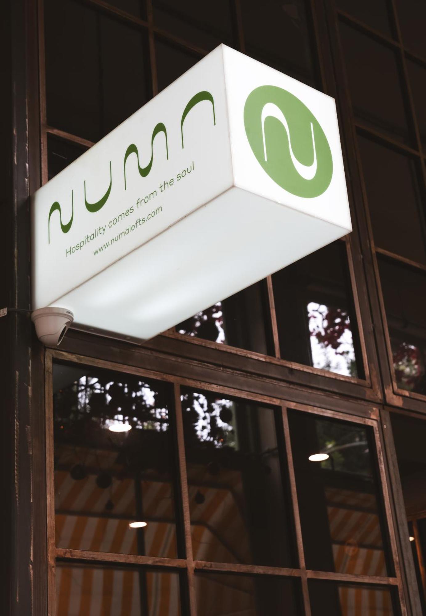 Num Suites & Lofts Athens Ngoại thất bức ảnh