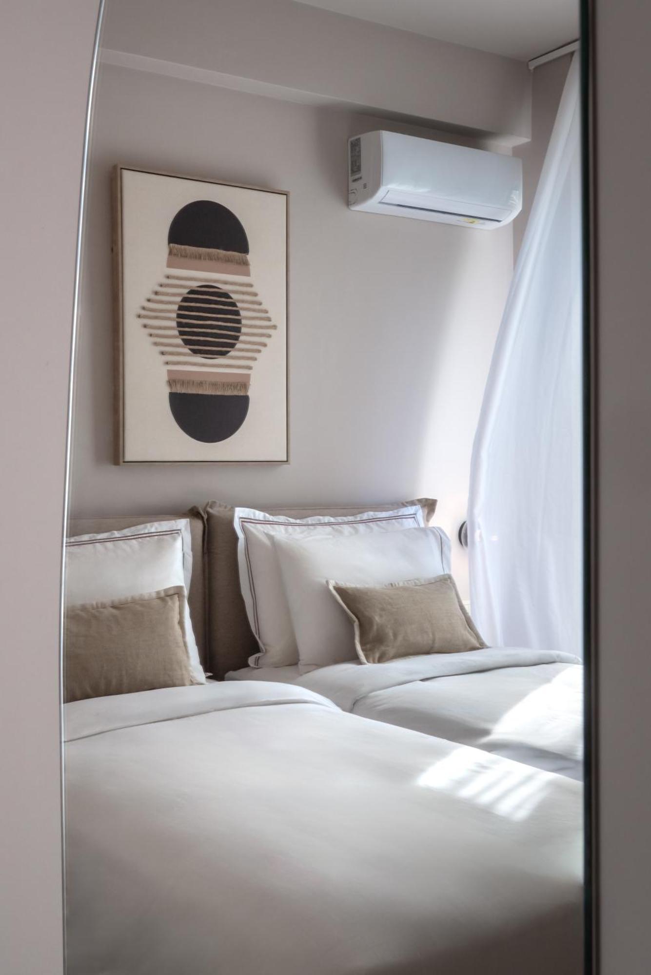 Num Suites & Lofts Athens Ngoại thất bức ảnh
