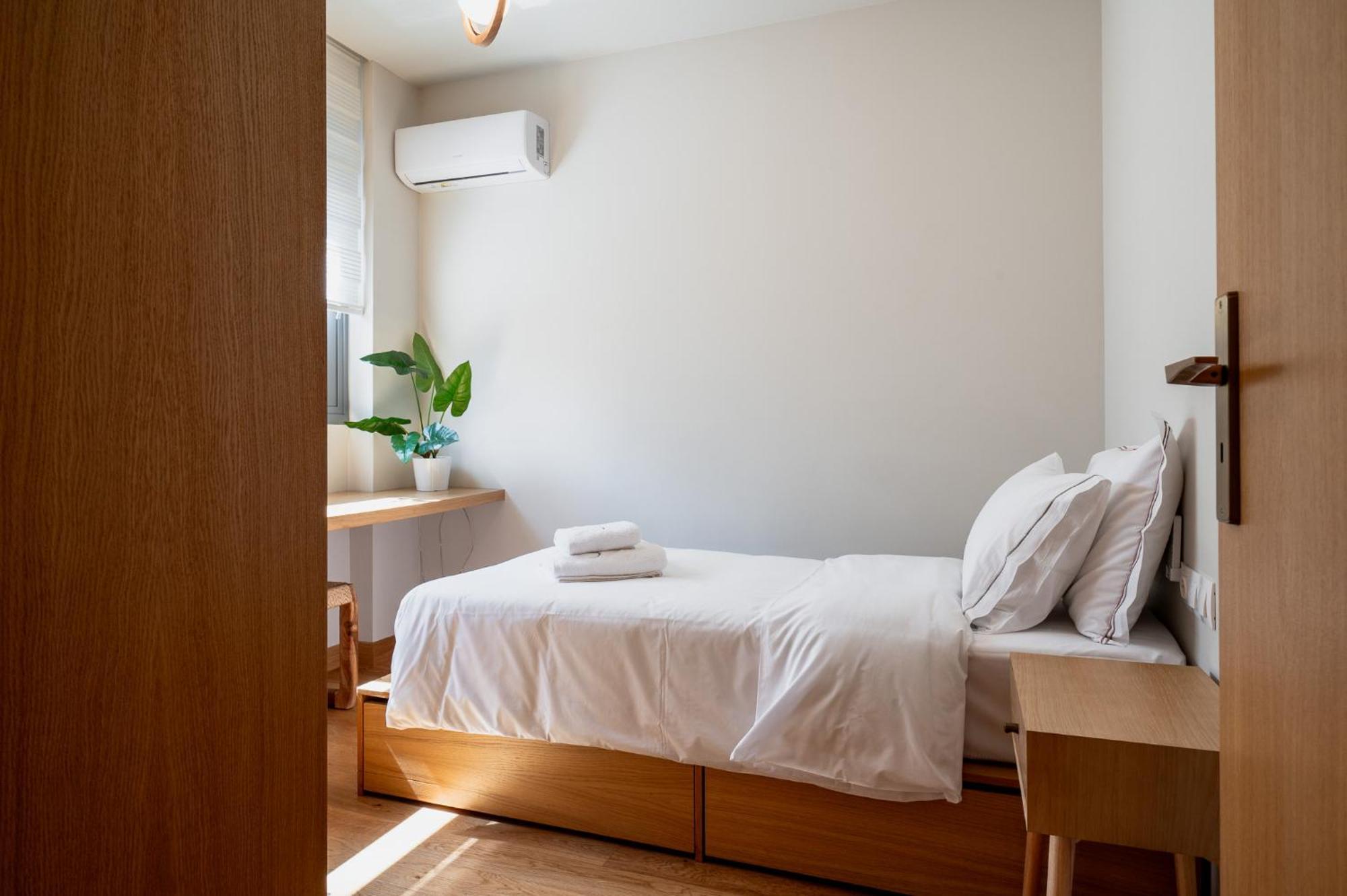 Num Suites & Lofts Athens Ngoại thất bức ảnh
